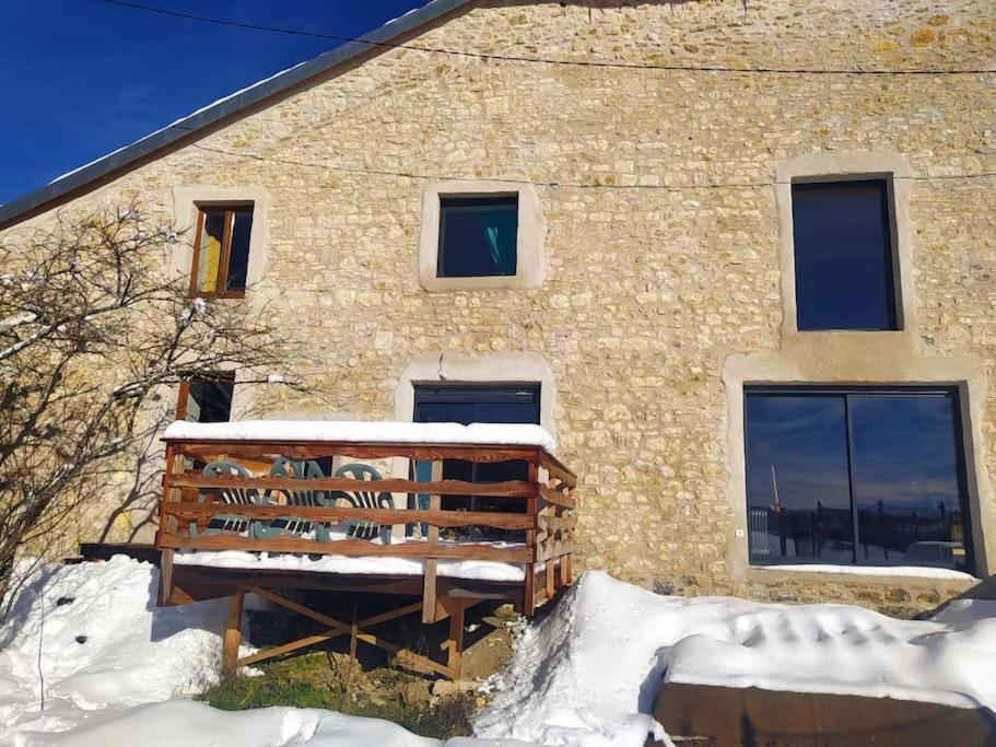 Gite Rural Du Lac Genin Charix 外观 照片